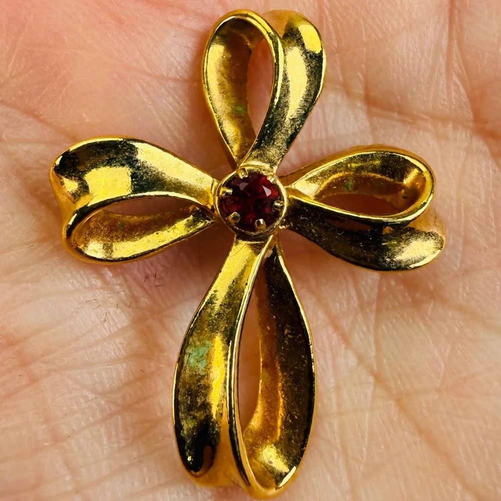 Vintage Goldtone Cross Pendant with Red Center Accent